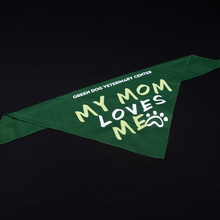 DOG BANDANA: My Mom Loves Me